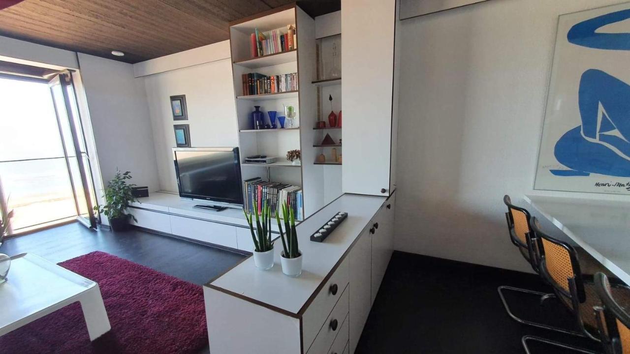 Modern appartement met frontaal zeezicht en privé parking Knokke-Heist Exterior foto