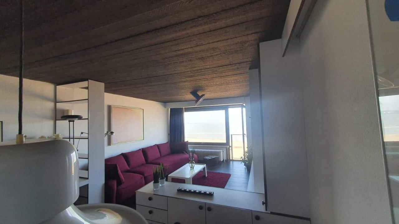Modern appartement met frontaal zeezicht en privé parking Knokke-Heist Exterior foto