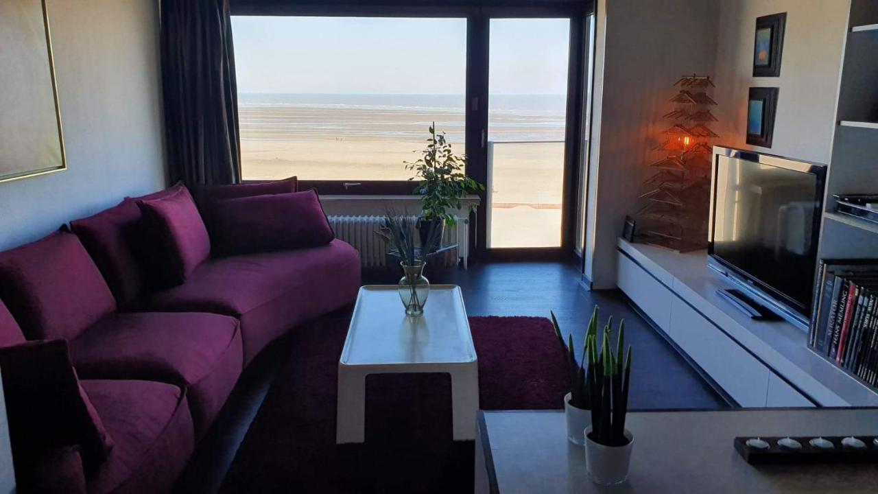 Modern appartement met frontaal zeezicht en privé parking Knokke-Heist Exterior foto